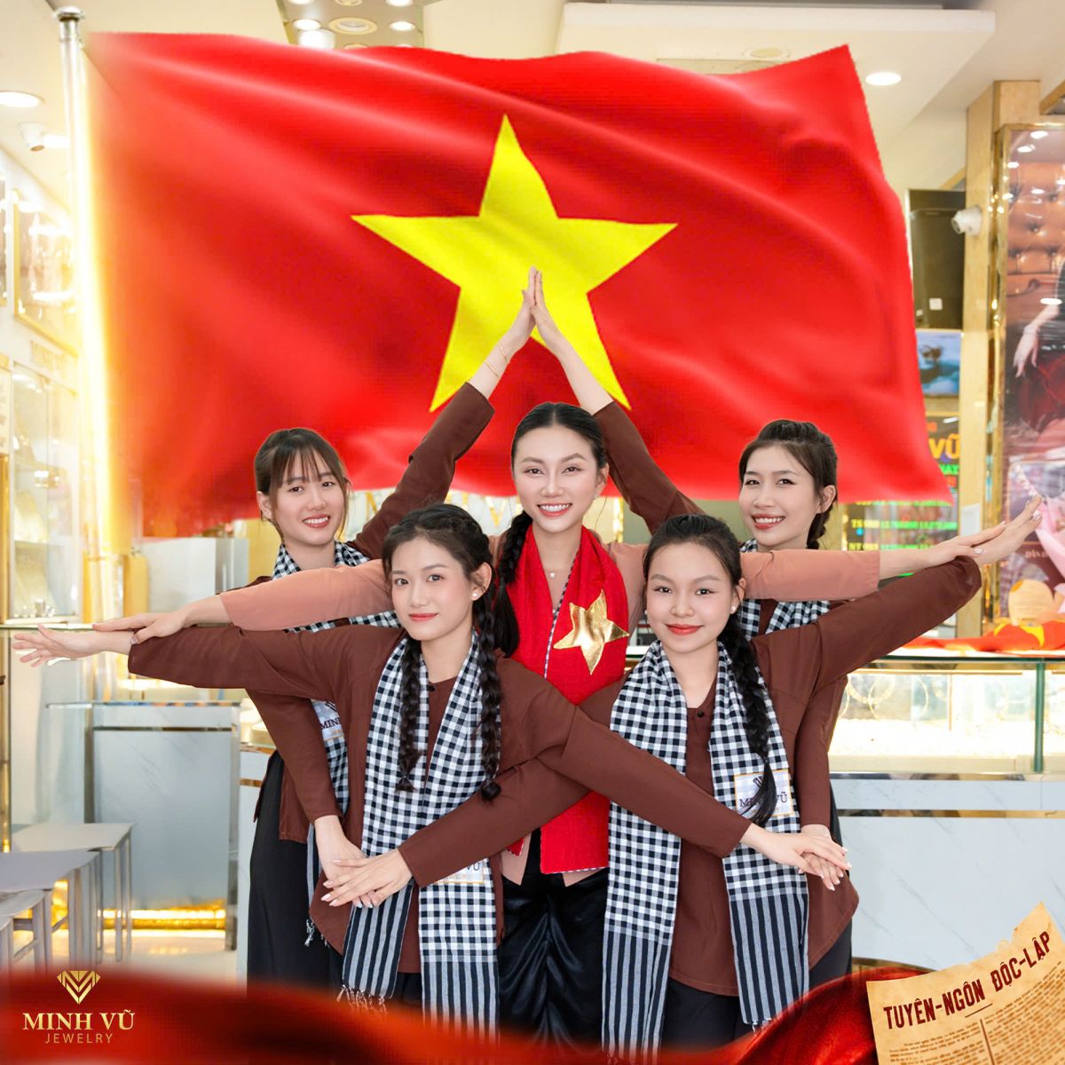 TẬP THỂ MINH VŨ CHÀO MỪNG QUỐC KHÁNH 2/9 (3)