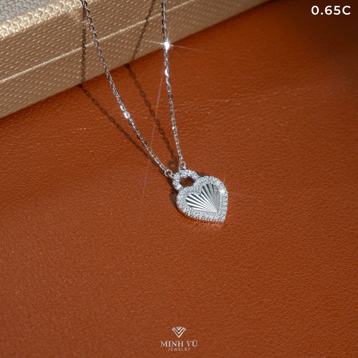 Dây liền mặt nhẹ vàng (4)
